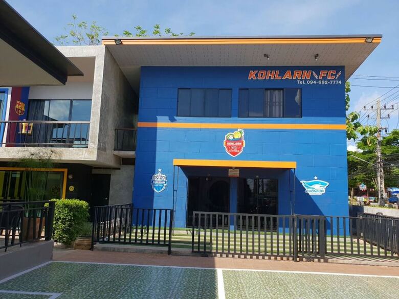 Hotel Koh Larn F.c.