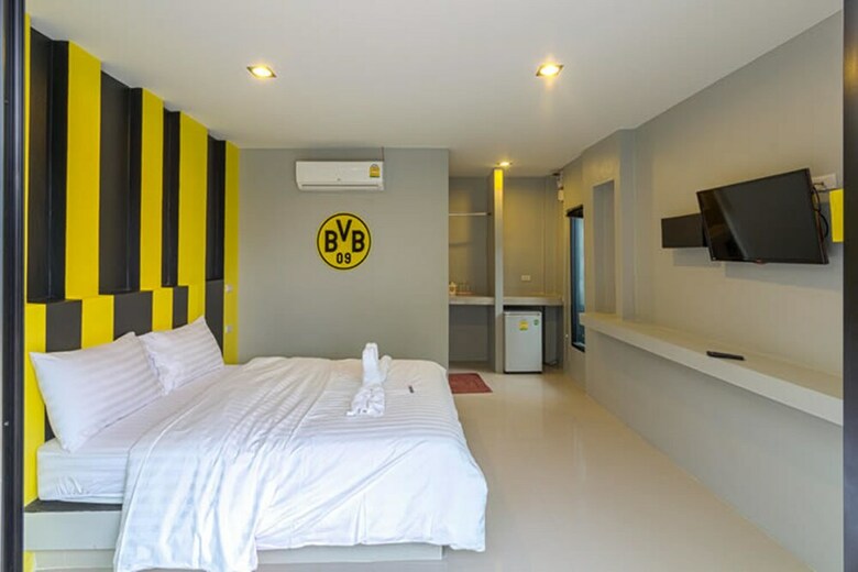 Hotel Koh Larn F.c.