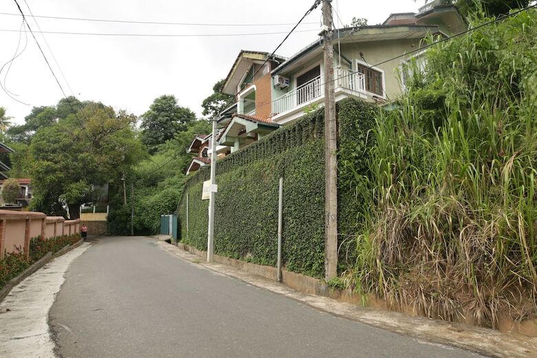 Hotel Araliya Holiday Bungalow