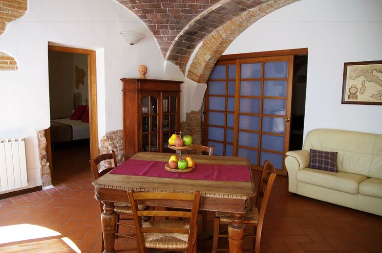 Borgo Dolciano