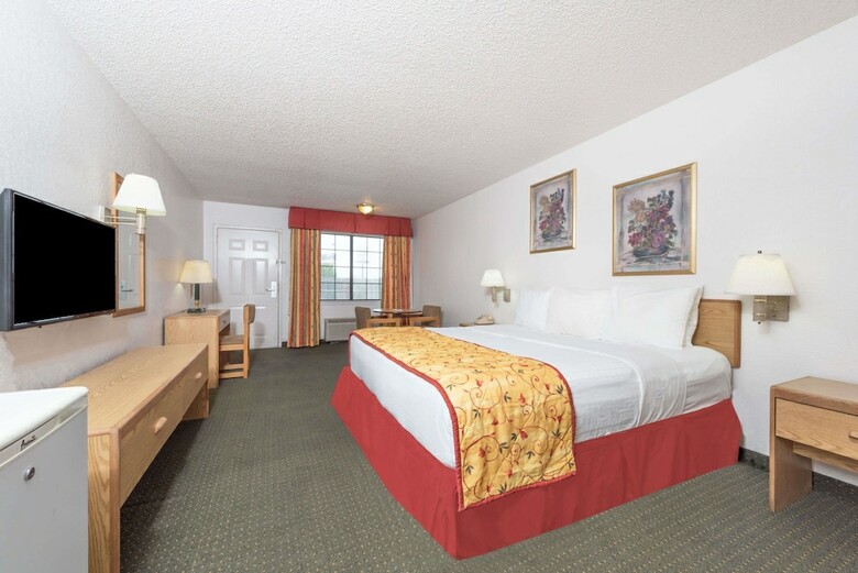 Hotel Days Inn By Wyndham Waco