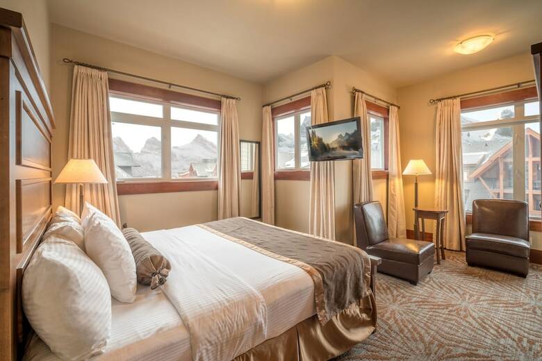 Blackstone Mountain Lodge By Clique