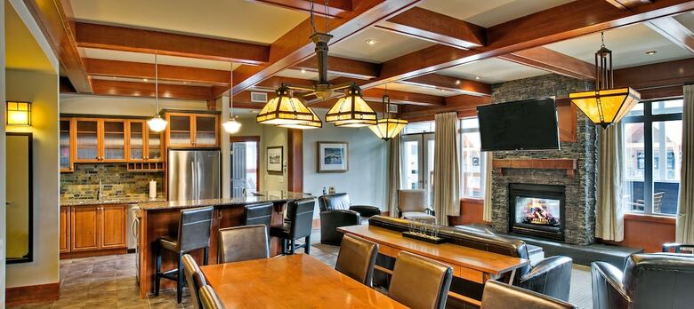 Blackstone Mountain Lodge By Clique