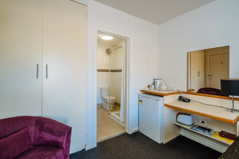 Motel Canning Bridge Auto Lodge