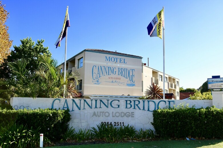 Motel Canning Bridge Auto Lodge