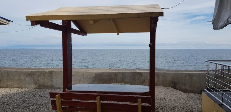 Hotel Luzmin Bh - Beachfront Cottages
