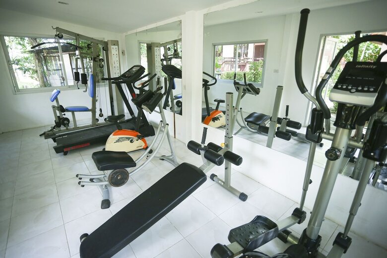 Hotel Phalaburi Resort