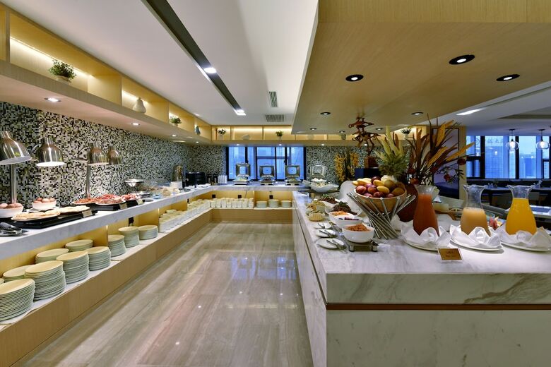 Atour Hotel Zhongshan Square Dalian