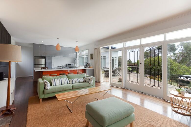 Sunseeker House