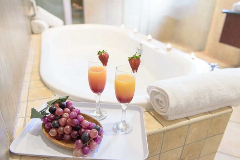 Whalesong Hotel & Spa