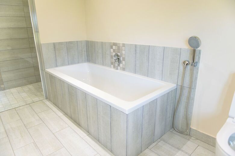 Whalesong Hotel & Spa