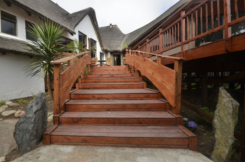Whalesong Hotel & Spa