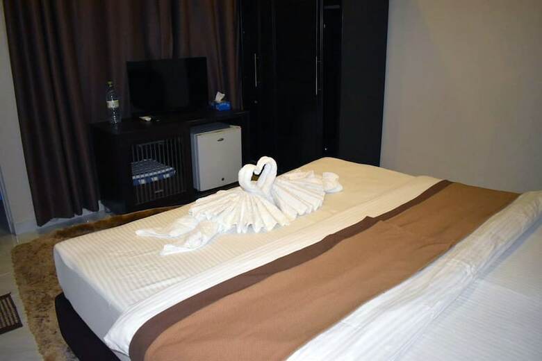 Hotel Silver Shade