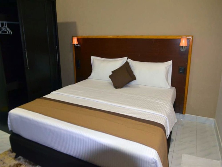 Hotel Silver Shade