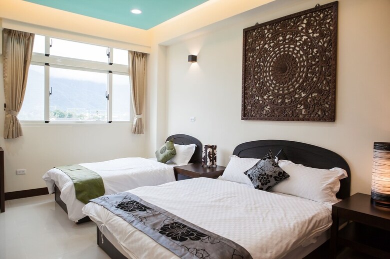 Village150 B&B