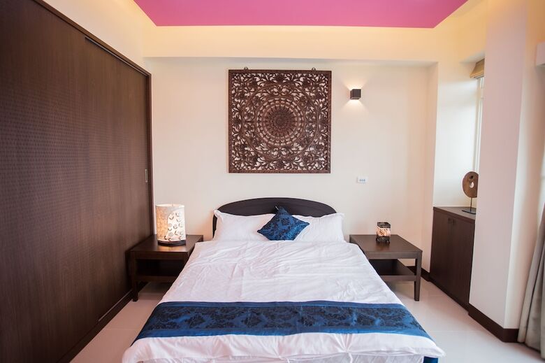 Village150 B&B