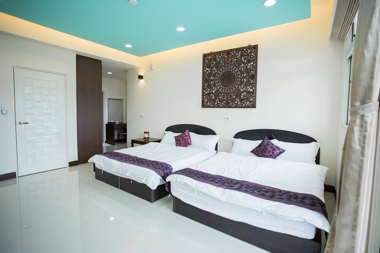 Village150 B&B