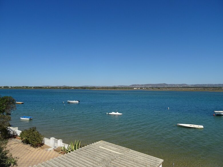 Hostal Faro Beach Life Hostel