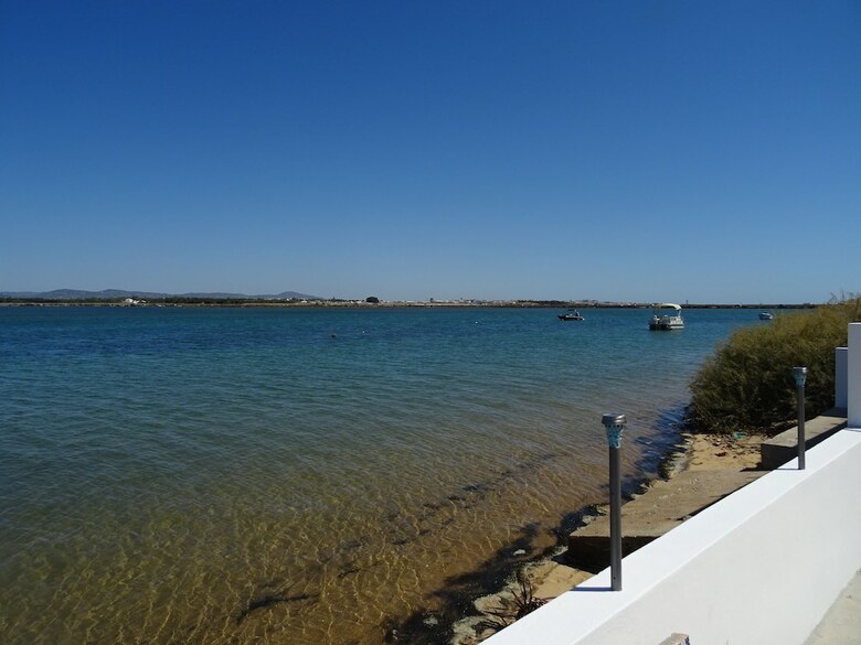 Hostal Faro Beach Life Hostel
