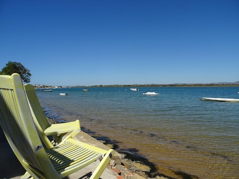 Hostal Faro Beach Life Hostel
