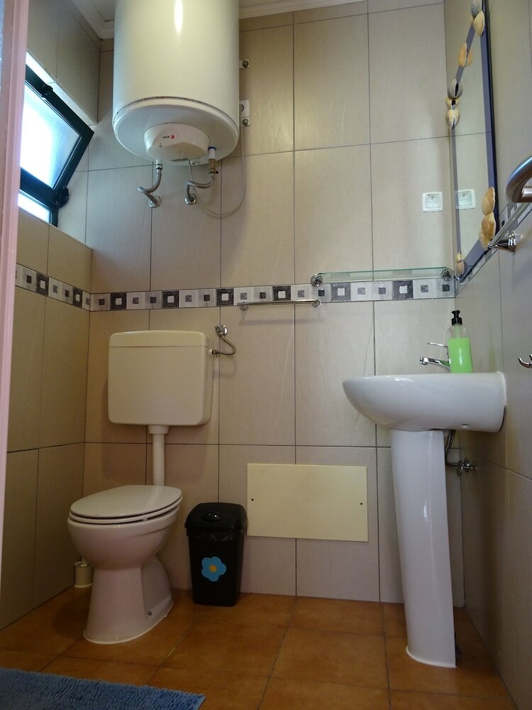 Hostal Faro Beach Life Hostel