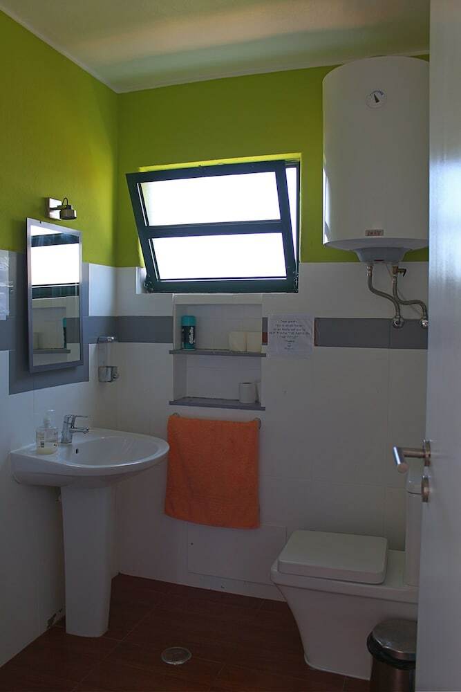 Hostal Faro Beach Life Hostel