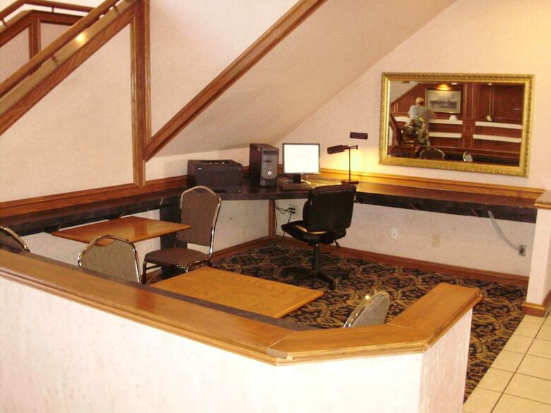 Hotel Trade Winds Central Inn