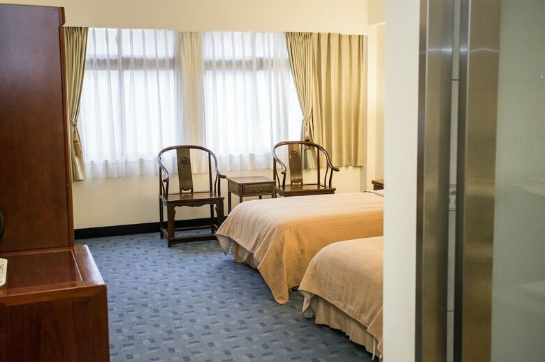 East Coast Hotel
