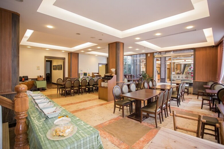 East Coast Hotel