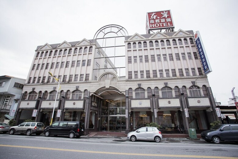 East Coast Hotel