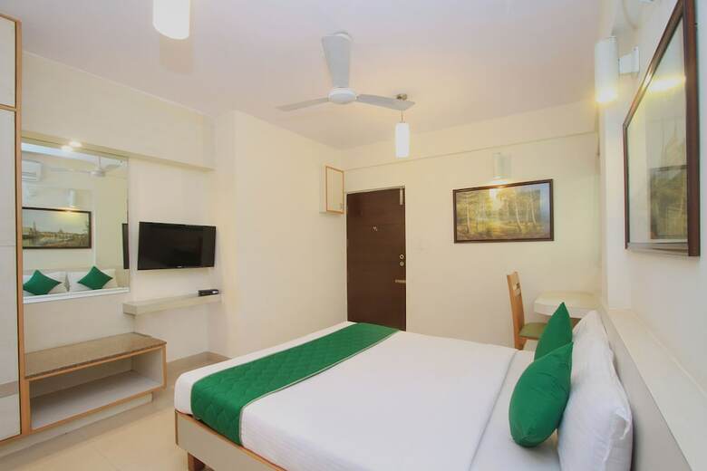 Oyo 9418 Jade Springs Hotel