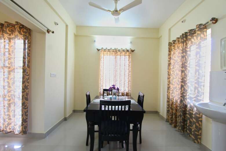 Hotel Oyo 5964 Near Manyata Tech Park