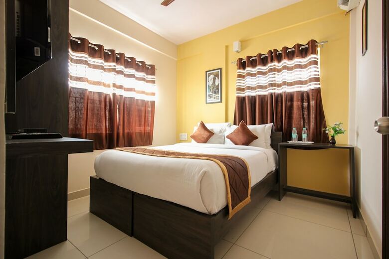 Hotel Oyo 7918 Home Apartment The Premium Services