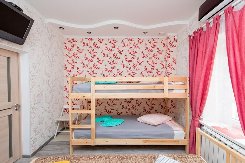 Hostal Hostel Svoi