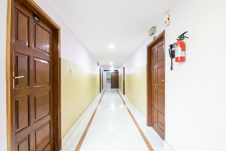 Hotel Sai Arcade
