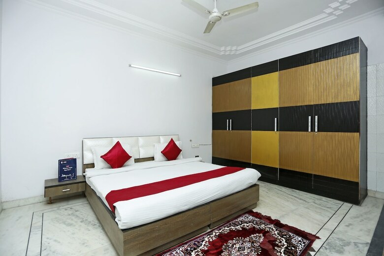 Hotel Oyo 8481 Le Tara Residency