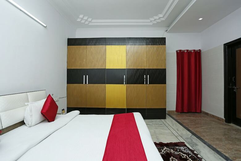 Hotel Oyo 8481 Le Tara Residency