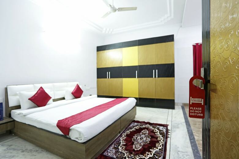 Hotel Oyo 8481 Le Tara Residency