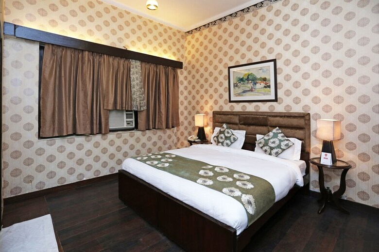 Hotel Oyo 9570 Pulse Impulse Bnb