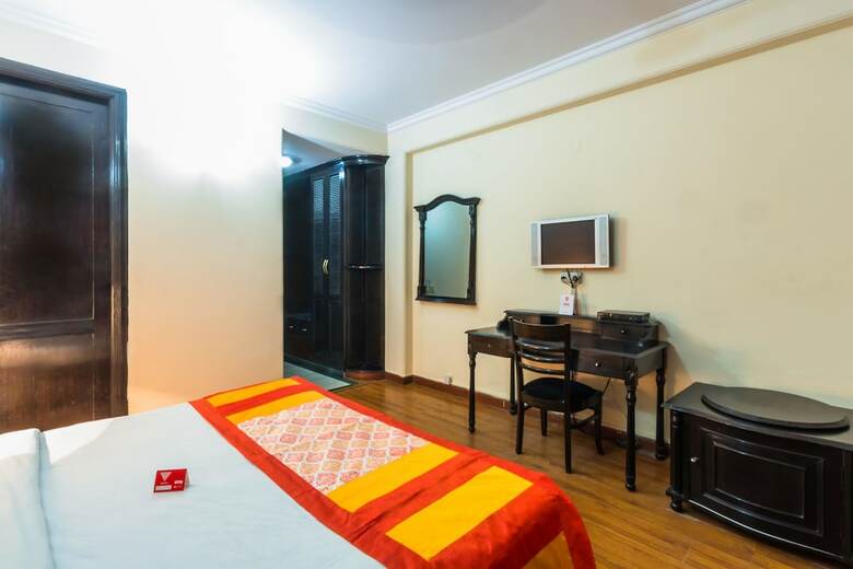 Oyo 3865 Hotel Corporate Park
