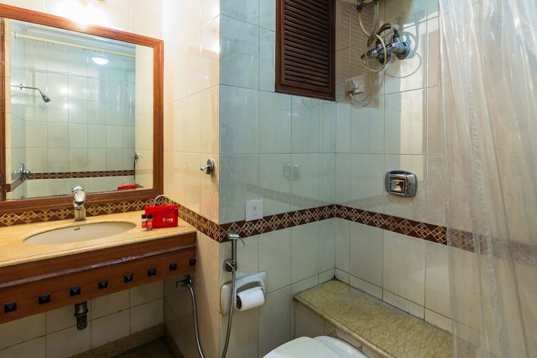 Oyo 3865 Hotel Corporate Park