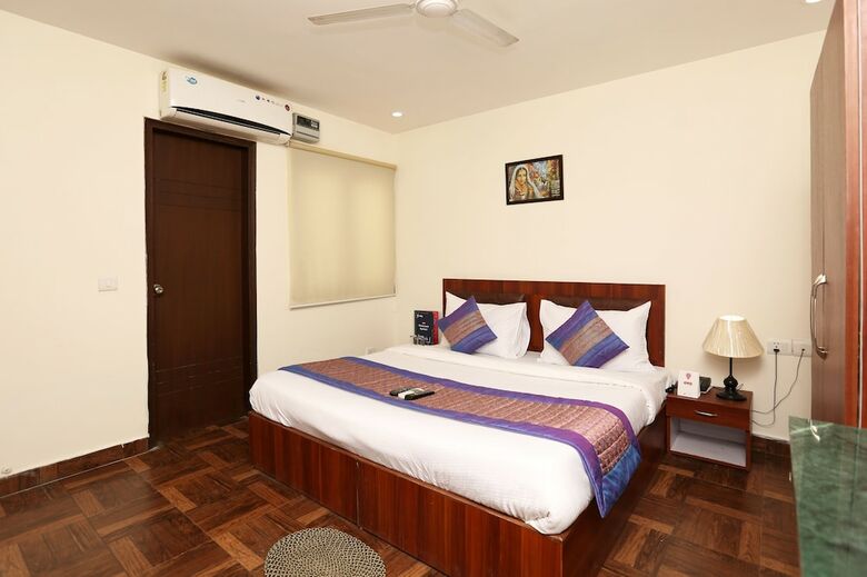 Oyo 8497 Hotel Aerotech