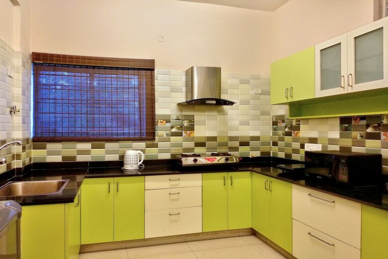Hotel Oyo 10134 Triente Suites