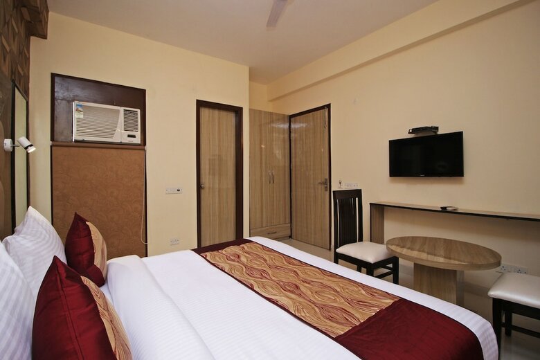 Oyo 9146 Hotel Hsp
