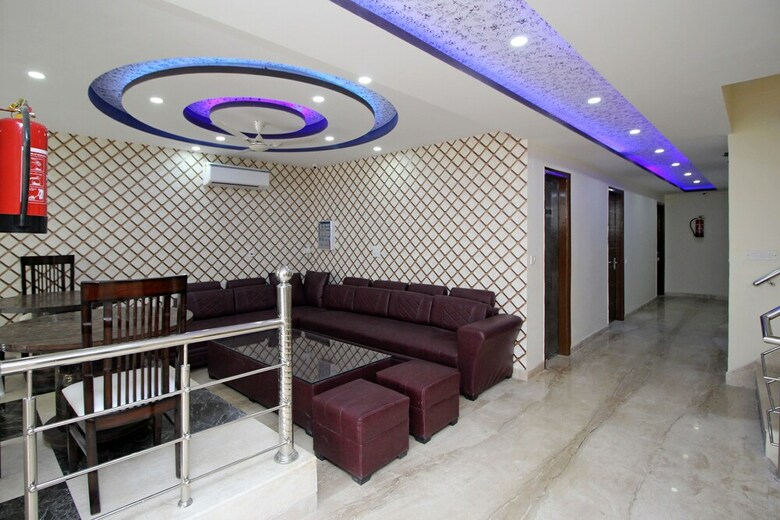 Oyo 9146 Hotel Hsp