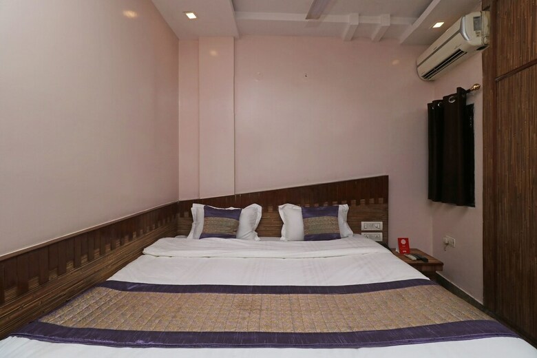 Oyo 5494 Hotel Odeon Continental
