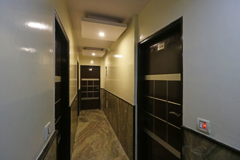 Oyo 5494 Hotel Odeon Continental