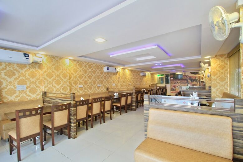 Oyo 10324 Hotel Prince Inn