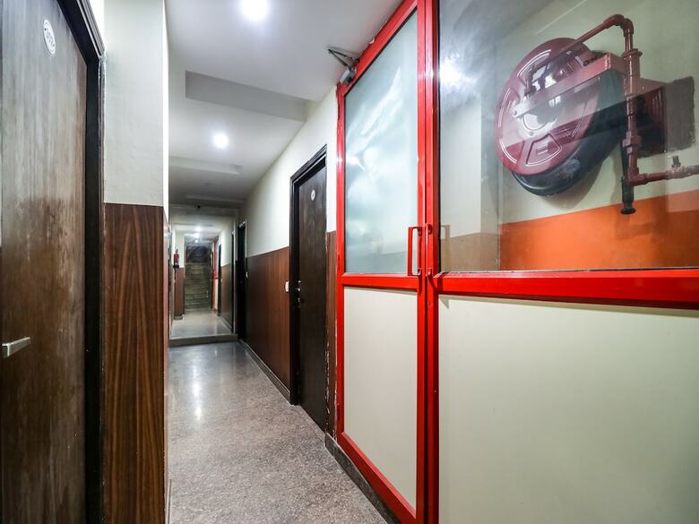 Oyo 4184 Hotel The Rts