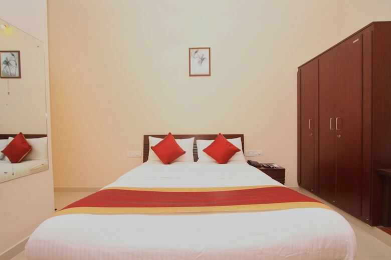 Hotel Oyo 10004 Sanjay Nagar